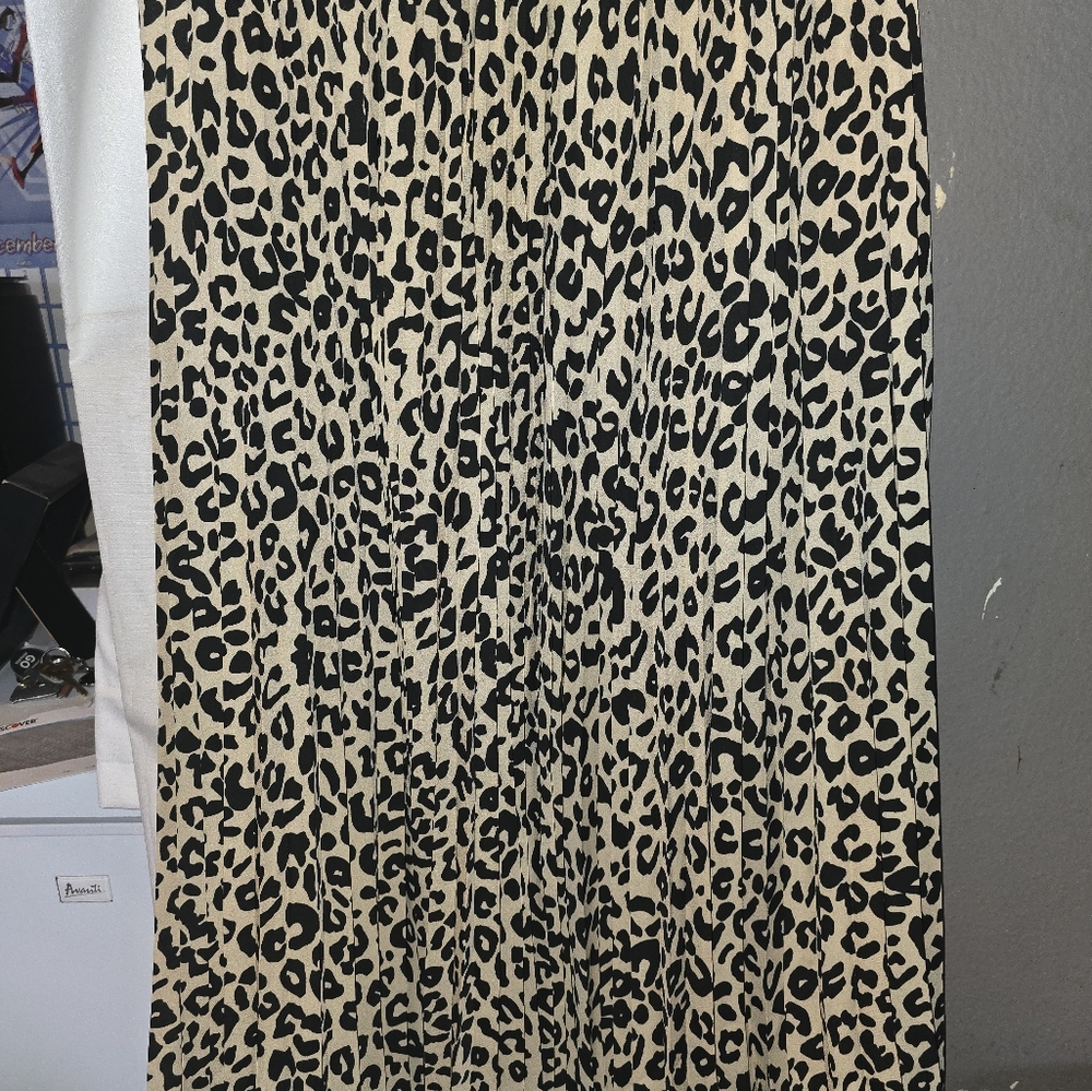 On 34th animal print pleated skirt